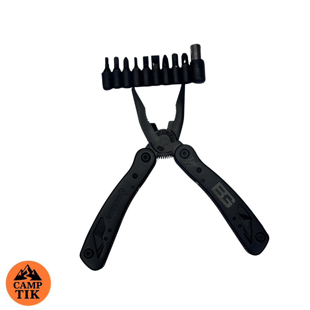 23-function camping multi-tool (1) ابزار چندکاره ۲۳ کاره کمپینگ - تصویر 1